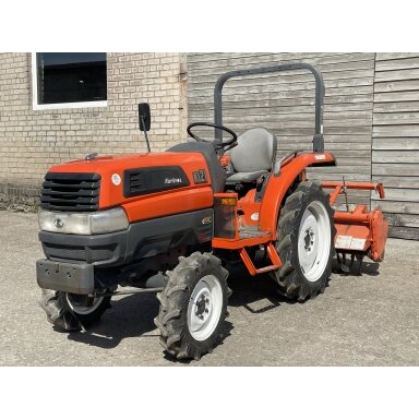 KUBOTA KL21