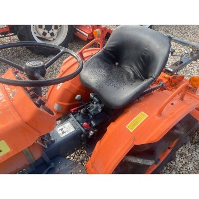 KUBOTA B7001S 3