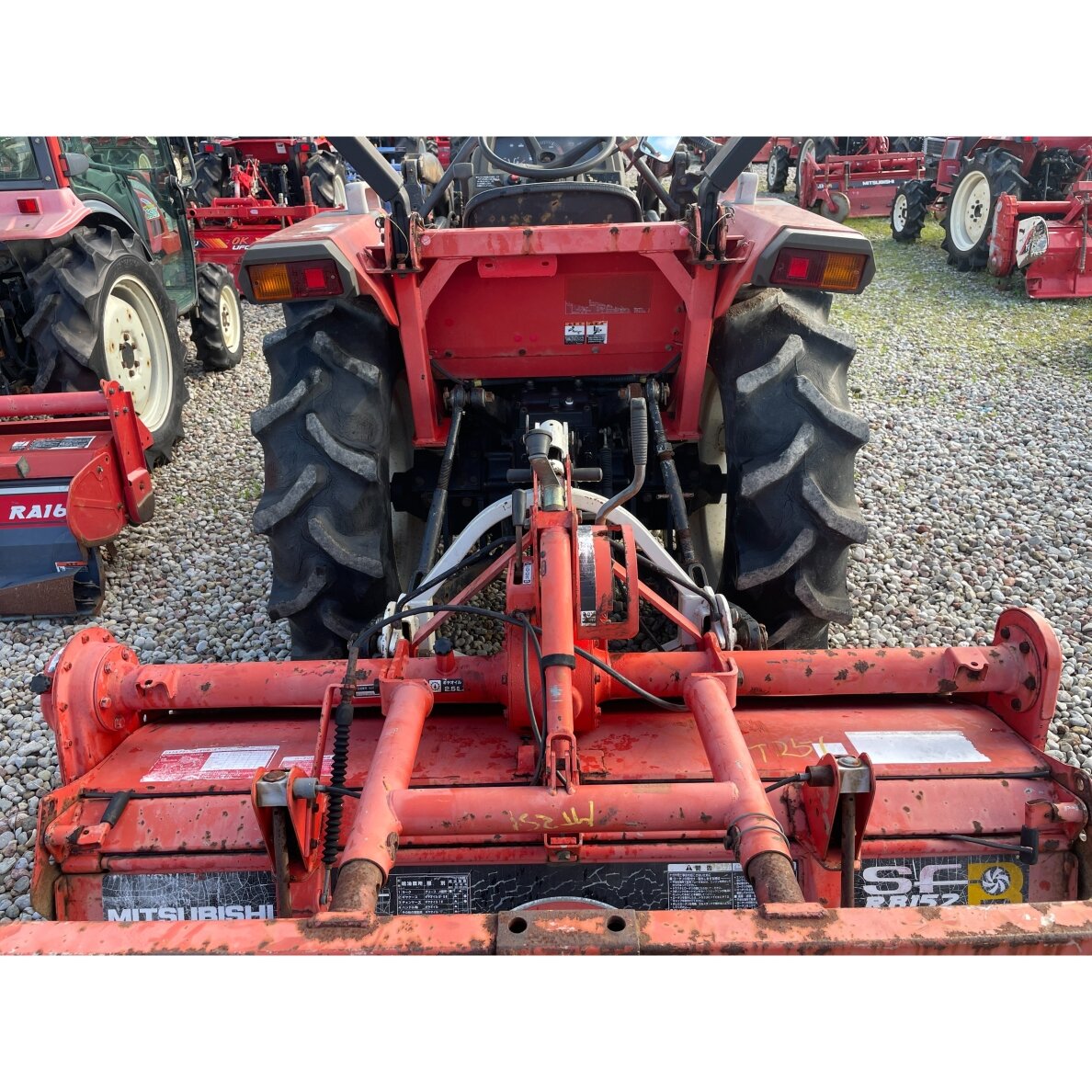 MITSUBISHI MT251D 5 MITSUBISHI MT251D 5