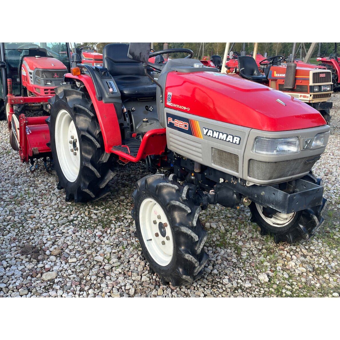 YANMAR F220D 2